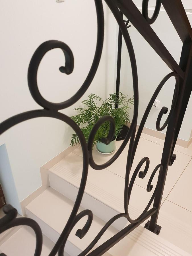 Willa Aziza كوشتيليسكا المظهر الخارجي الصورة